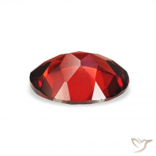 Granate almandino Rojo oscuro natural de 2.06 ct, Ovalada, VVS-VS