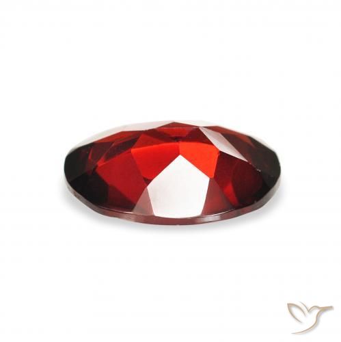 Granate almandino Rojo sangre intenso natural de 1.88 ct, Ovalada, VVS-VS