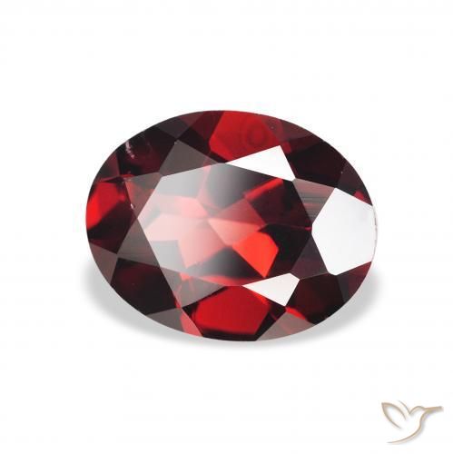 Granate almandino Rojo oscuro natural de 2.19 ct, Ovalada, VS