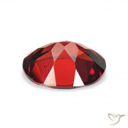Granate almandino Rojo oscuro natural de 2.21 ct, Ovalada, VS