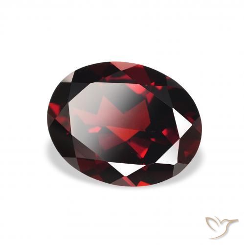 Granate almandino Rojo oscuro natural de 2.32 ct, Ovalada, VVS-VS