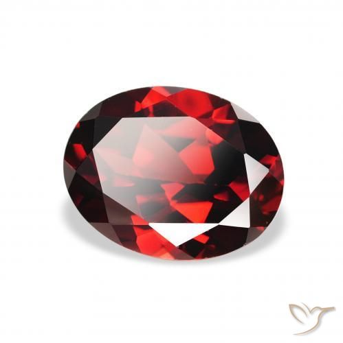 Granate almandino Rojo oscuro natural de 2.22 ct, Ovalada, VVS-VS