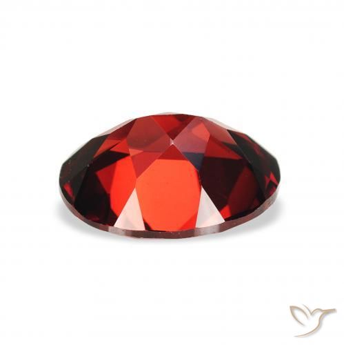 Granate almandino Rojo oscuro natural de 2.22 ct, Ovalada, VVS-VS