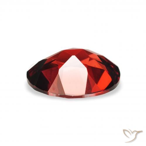Granate almandino Rojo oscuro natural de 2.05 ct, Ovalada, VVS-VS