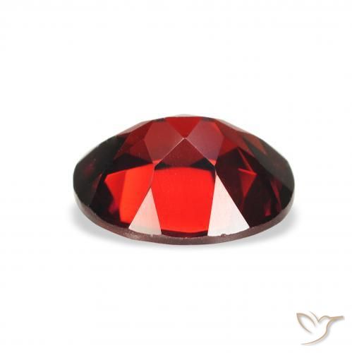 Granate almandino Rojo oscuro natural de 2.13 ct, Ovalada, VS