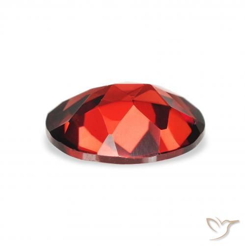 Granate almandino Rojo oscuro natural de 1.98 ct, Ovalada, VVS-VS