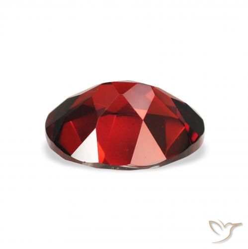 Granate almandino Rojo oscuro natural de 2.19 ct, Ovalada, VVS-VS