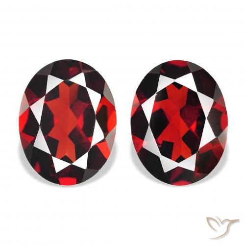 4.16ctw Natural Rojo oscuro Granate almandino, Ovalada, VVS-VS