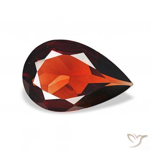 Granate almandino Rojo oscuro natural de 2.04 ct, En forma de pera, VVS