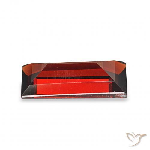 Granate almandino Rojo sangre intenso natural de 1.76 ct, Corte Baguette, VVS