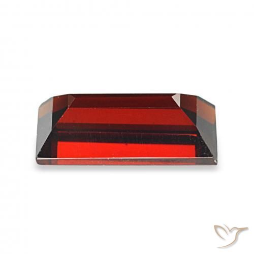 Granate almandino Rojo oscuro natural de 2.14 ct, Corte Baguette, VVS