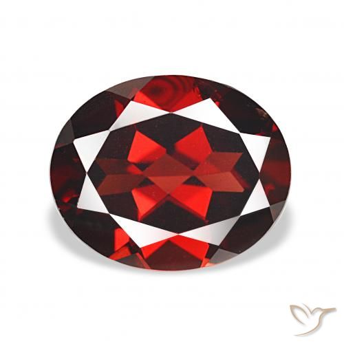 4.55ct Rojo oscuro Granate almandino, Ovalada, VS