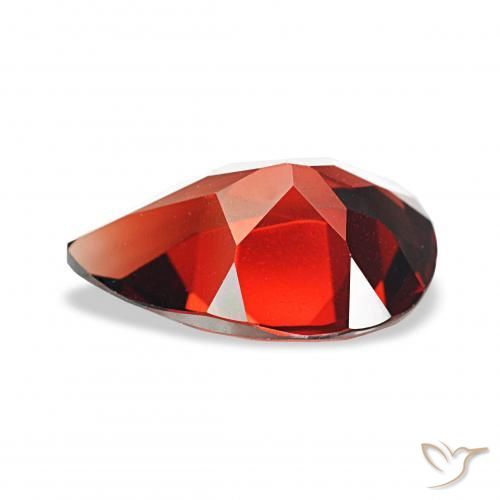 Granate almandino Rojo oscuro natural de 3.27 ct, En forma de pera, VVS
