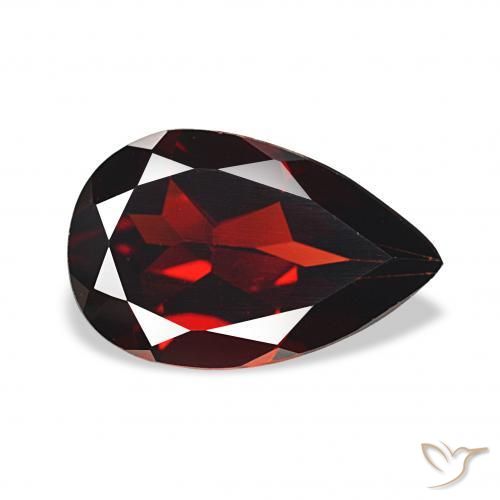 Granate almandino Rojo oscuro natural de 3.05 ct, En forma de pera, VVS-VS