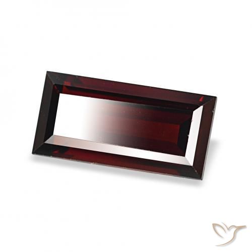 Granate almandino Rojo oscuro natural de 1.67 ct, Corte Baguette, VVS-VS