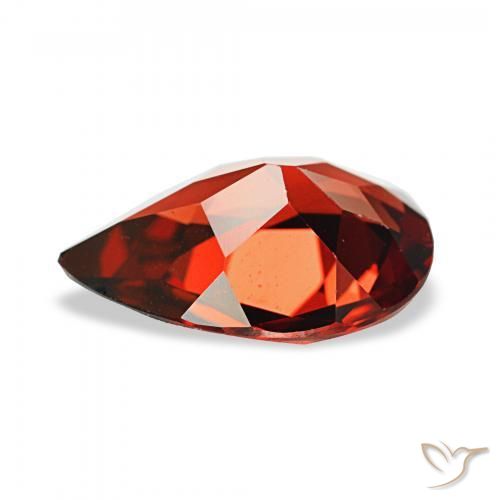 Granate almandino Rojo oscuro natural de 2.51 ct, En forma de pera, VS