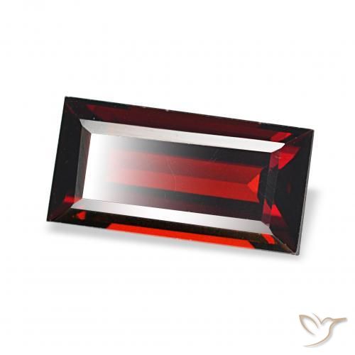 Granate almandino Rojo oscuro natural de 2.06 ct, Corte Baguette, VVS