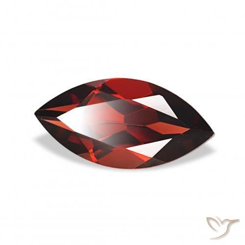 Granate almandino Rojo oscuro natural de 2.10 ct, Marquesa, VVS
