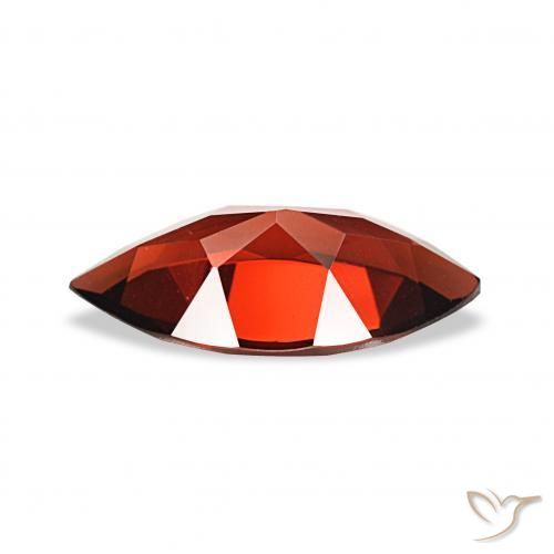 Granate almandino Rojo oscuro natural de 1.89 ct, Marquesa, VVS