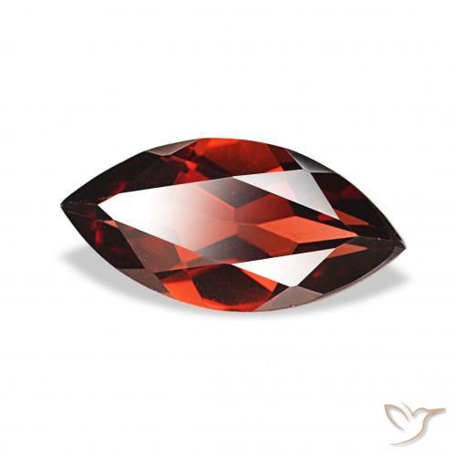 Granate almandino Rojo oscuro natural de 1.83 ct, Marquesa, VVS