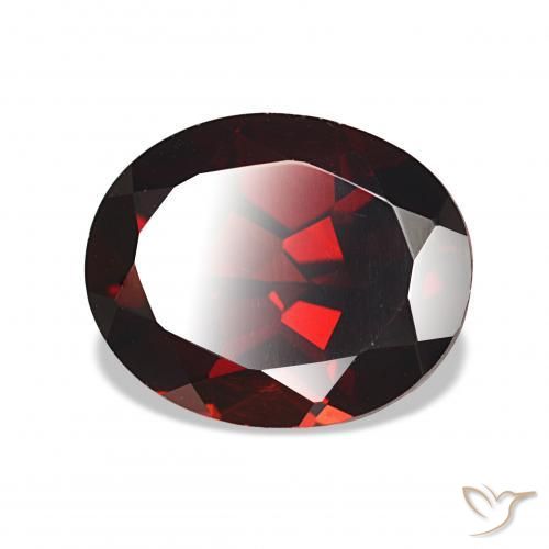 Granate almandino Rojo oscuro natural de 4.11 ct, Ovalada, VVS