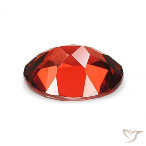Granate almandino Rojo medio natural de 2.18 ct, Ovalada, VVS-VS