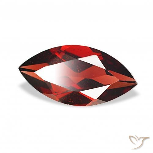 Granate almandino Rojo oscuro natural de 1.86 ct, Marquesa, VVS-VS