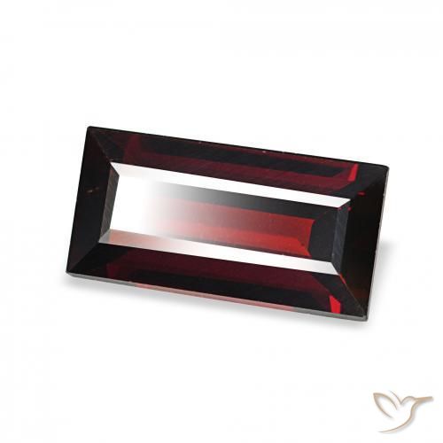 Granate almandino Rojo oscuro natural de 1.69 ct, Corte Baguette, VVS