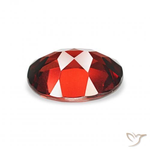 Granate almandino Rojo oscuro natural de 2.18 ct, Ovalada, VVS