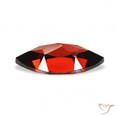 Granate almandino Rojo oscuro natural de 2.00 ct, Marquesa, VVS