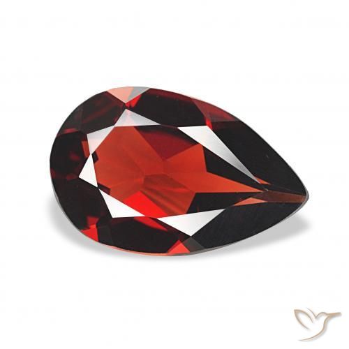 Granate almandino Rojo oscuro natural de 2.70 ct, En forma de pera, VVS