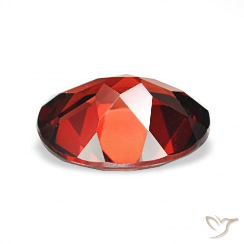 Granate almandino Rojo oscuro natural de 2.16 ct, Ovalada, VVS