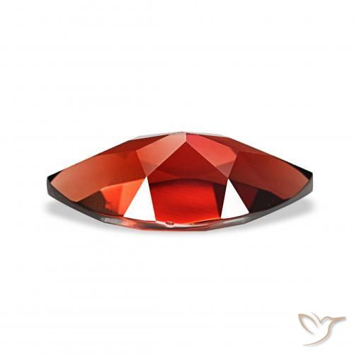 Granate almandino Rojo sangre intenso natural de 2.22 ct, Marquesa, VVS