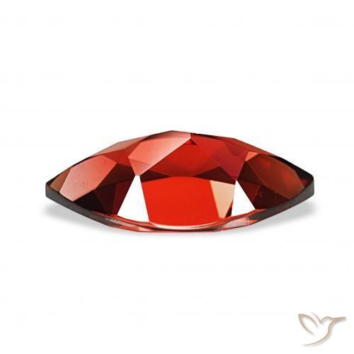 Granate almandino Rojo sangre intenso natural de 2.17 ct, Marquesa, VVS
