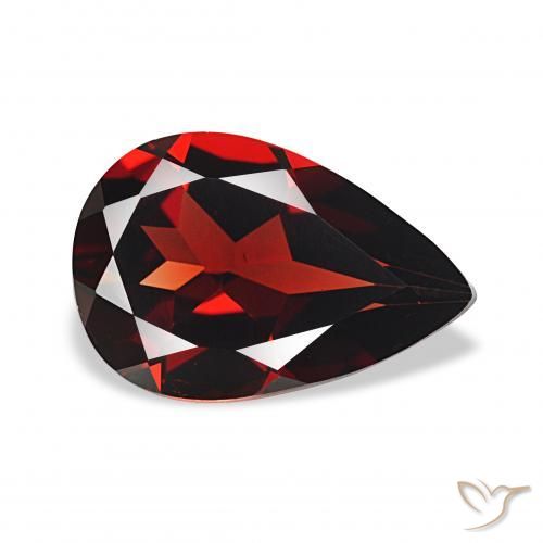 Granate almandino Rojo sangre intenso natural de 2.97 ct, En forma de pera, VVS