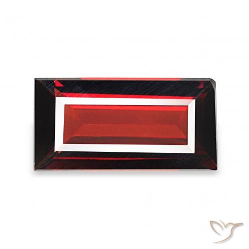 Granate almandino Rojo oscuro natural de 1.53 ct, Corte Baguette, VVS