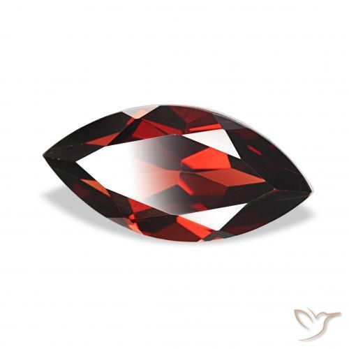 Granate almandino Rojo oscuro natural de 2.40 ct, Marquesa, VVS