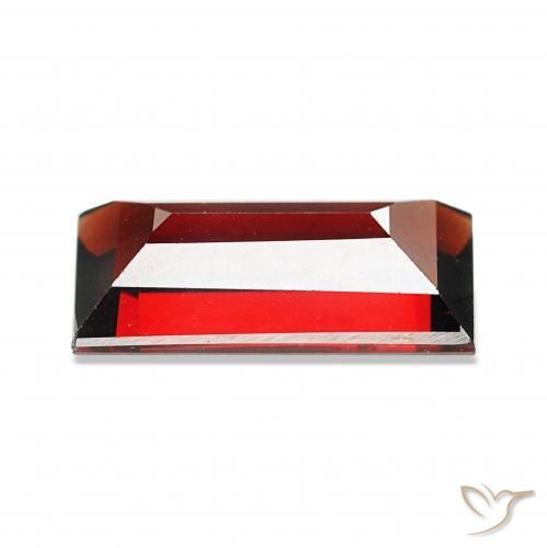 Granate almandino Rojo oscuro natural de 1.82 ct, Corte Baguette, VVS