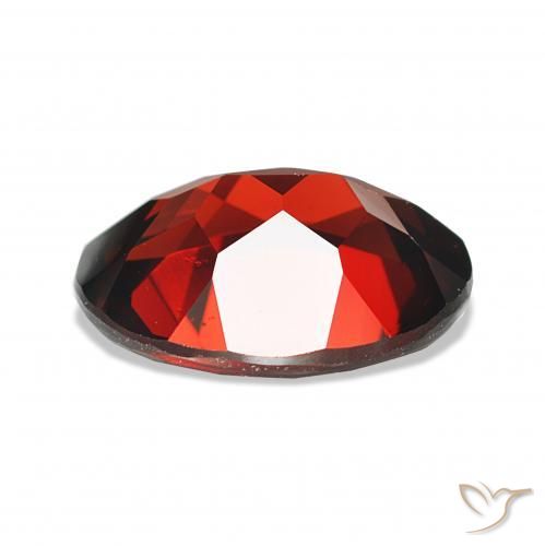 Granate almandino Rojo oscuro natural de 2.15 ct, Ovalada, VVS