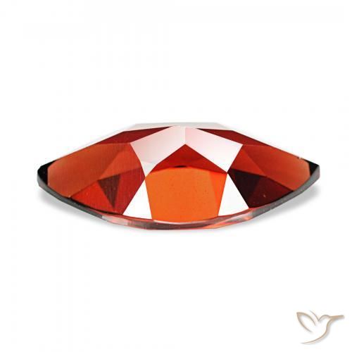 Granate almandino Rojo sangre intenso natural de 2.11 ct, Marquesa, VVS