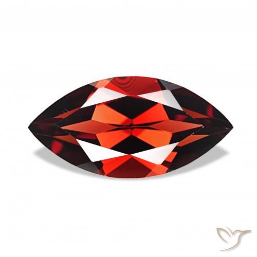 Granate almandino Rojo oscuro natural de 2.24 ct, Marquesa, VVS