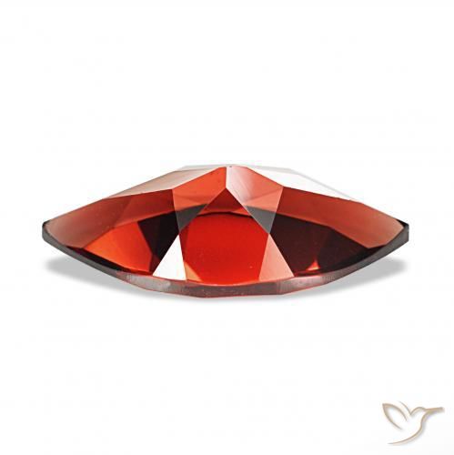 Granate almandino Rojo sangre intenso natural de 1.97 ct, Marquesa, VVS