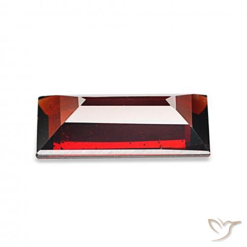 Granate almandino Rojo oscuro natural de 1.65 ct, Corte Baguette, VVS-VS