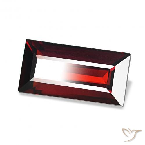 Granate almandino Rojo oscuro natural de 1.78 ct, Corte Baguette, VVS