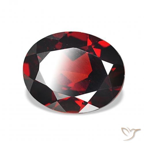 Granate almandino Rojo oscuro natural de 2.82 ct, Ovalada, VVS