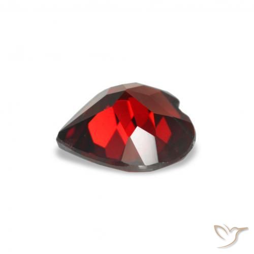 Granate almandino Rojo oscuro natural de 1.45 ct, Corazón, VVS