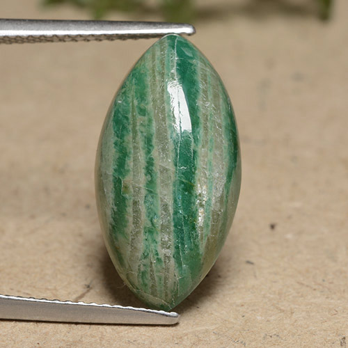 Amazonita Verde frío natural de 8.09 ct, Marquesa, Opaco