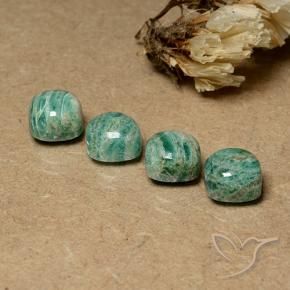 Gemas de Amazonita Verde medio natural de 8.81 ct, Forma Cojín, Opaco