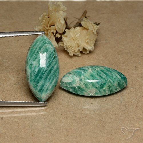 17.83ctw Natural Verde medio Amazonita, Marquesa, Opaco