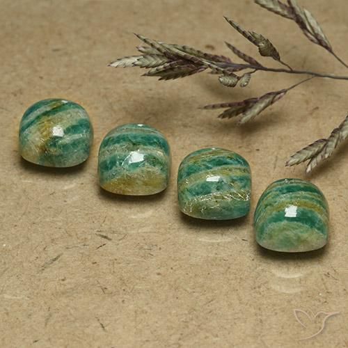 Gemas de Amazonita Verde oscuro medio natural de 8.58 ct, Forma Cojín, Opaco